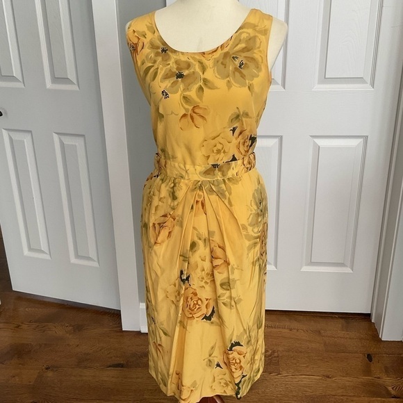 Louis Feraud Yellow Floral Blazer and Dress Set - Picture 14 of 15